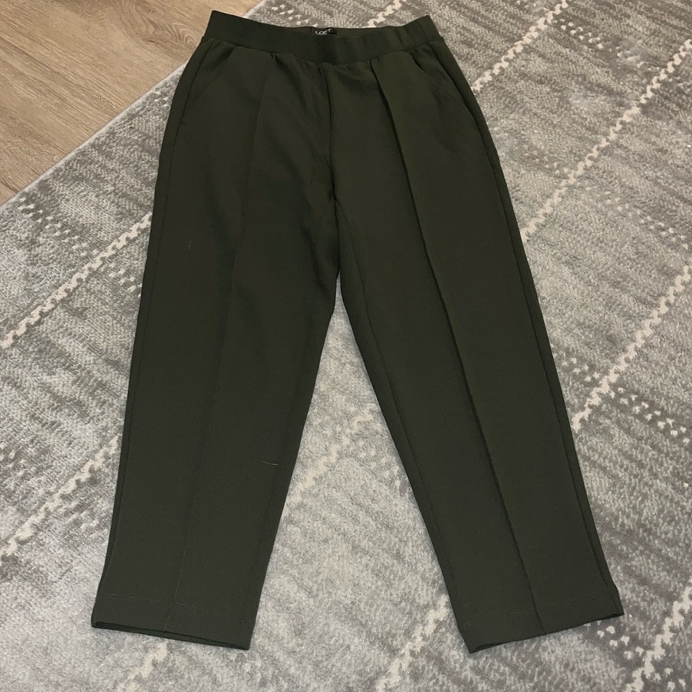 Loft elastic waistband cropped dress pants size extra small petite olive green